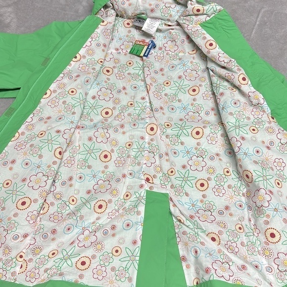 Athletic Works - NWT - Green rainjacket with cotton lining. Size small - Picture 6 of 9